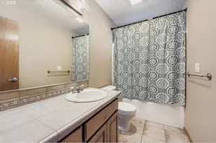 3902 NE 203rd Ave, Fairview, OR 97024 - Photo 23