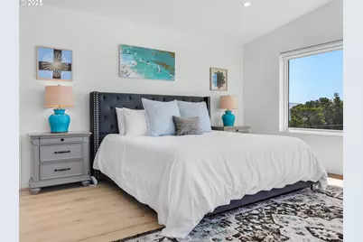 210 15th Ave, Seaside, OR 97138 - Photo 31