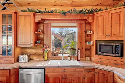 125 Kestrel Ln, Roseburg, OR 97471 - Photo 11