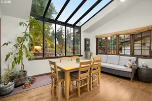 6340 SW Camelot Ln, Portland, OR 97219 - Photo 15