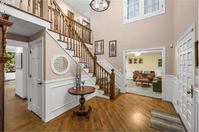 6340 SW Camelot Ln, Portland, OR 97219 - Photo 19