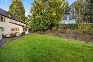 6340 SW Camelot Ln, Portland, OR 97219 - Photo 37