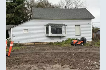 835 Anderson Ln, Springfield, OR 97477 - Photo 3