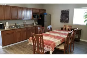 10660 SW Davies Rd, Beaverton, OR 97008 - Photo 43