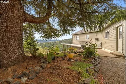 215 Eagle Dr, Roseburg, OR 97471 - Photo 41