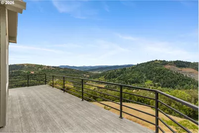 215 Eagle Dr, Roseburg, OR 97471 - Photo 39