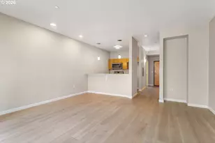 1125 NW 9th Ave, Portland, OR 97209 - Photo 9