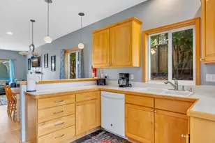 646 Necanicum Dr, Seaside, OR 97138 - Photo 21