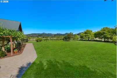 1750 Plat I Rd, Sutherlin, OR 97479 - Photo 37