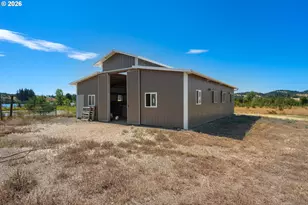 1750 Plat I Rd, Sutherlin, OR 97479 - Photo 43
