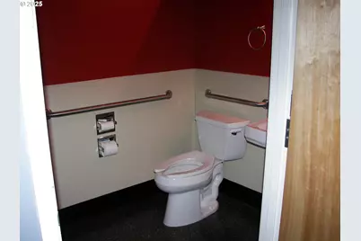 600 NW Naito Pkwy #E, Portland, OR 97209 - Photo 7