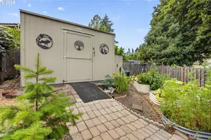18340 SW Monte Verdi Blvd, Beaverton, OR 97007 - Photo 39