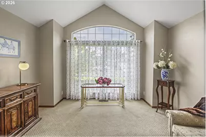 672 NE Valarie Ct, Hillsboro, OR 97124 - Photo 25