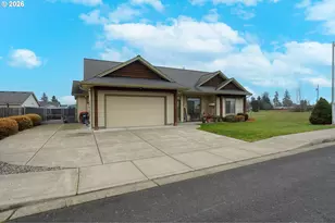 424 13th St, Aumsville, OR 97325 - Photo 3