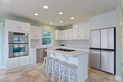 4486 SW Beach Ave, Lincoln City, OR 97367 - Photo 11