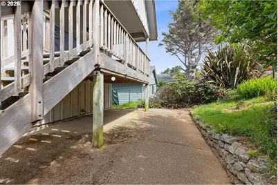 4486 SW Beach Ave, Lincoln City, OR 97367 - Photo 45