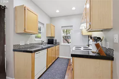 1153 NE Arroyo Ave, Hillsboro, OR 97006 - Photo 13