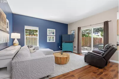 1153 NE Arroyo Ave, Hillsboro, OR 97006 - Photo 9