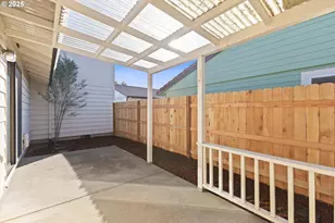 1200 E Johnson Ct, Newberg, OR 97132 - Photo 21