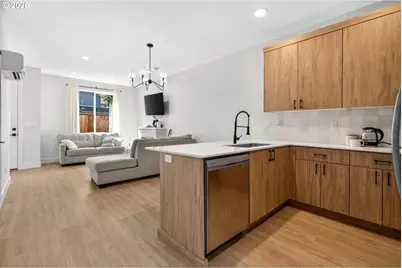 6041 SE Lambert St, Portland, OR 97206 - Photo 11