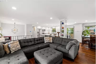 6620 Doncaster Dr, Gladstone, OR 97027 - Photo 5