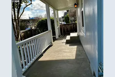 5533 S Kelly Ave, Portland, OR 97239 - Photo 33
