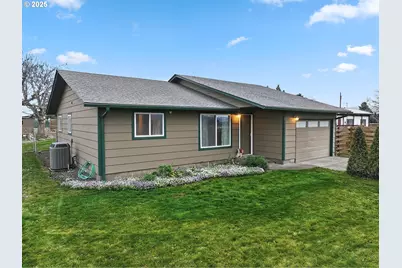 616 D St, Dallesport, WA 98617 - Photo 1