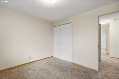 616 D St, Dallesport, WA 98617 - Photo 13