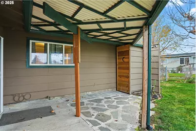 616 D St, Dallesport, WA 98617 - Photo 35