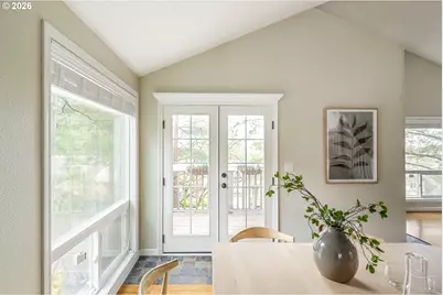 241 Cervantes, Lake Oswego, OR 97035 - Photo 15