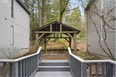 241 Cervantes, Lake Oswego, OR 97035 - Photo 39