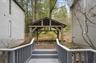 241 Cervantes, Lake Oswego, OR 97035 - Photo 39