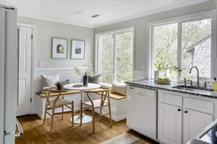 241 Cervantes, Lake Oswego, OR 97035 - Photo 19