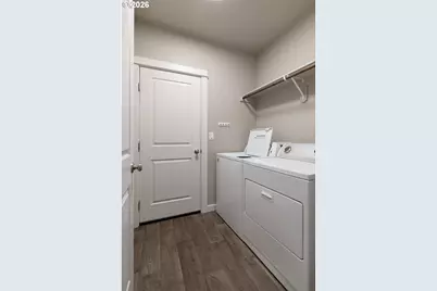 2557 NW Spruce Pl, Redmond, OR 97756 - Photo 15