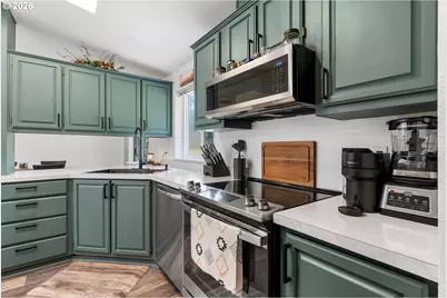 152 Estabrook Rd, Carson, WA 98610 - Photo 5