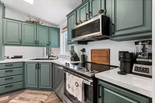 152 Estabrook Rd, Carson, WA 98610 - Photo 5