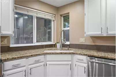 1351 NE Greenway Dr, Gresham, OR 97030 - Photo 13