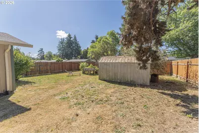 708 NE 1st Ct, Battle Ground, WA 98604 - Photo 35
