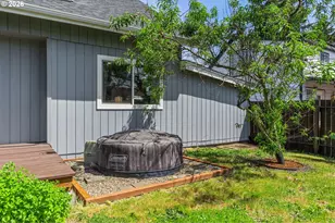 286 N 6th St, Creswell, OR 97426 - Photo 33