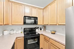 38528 Galway St, Sandy, OR 97055 - Photo 7