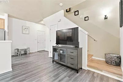 38528 Galway St, Sandy, OR 97055 - Photo 9