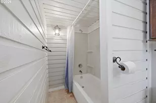 2580 Pioneer Pike, Eugene, OR 97401 - Photo 13