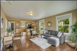 3406 NE 79th Ave, Portland, OR 97213 - Photo 3