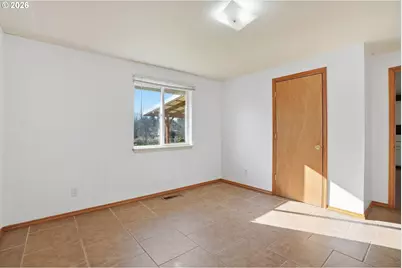 606 N Hubbard Ave, Yacolt, WA 98675 - Photo 21