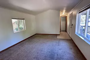 369 La Casa St, Eugene, OR 97402 - Photo 15