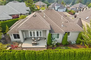 9506 SE Hunters Bluff Ave, Happy Valley, OR 97086 - Photo 3
