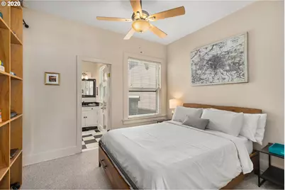 731 SW King Ave #16, Portland, OR 97205 - Photo 17