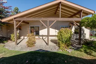 1574 SE Bush St, Hillsboro, OR 97123 - Photo 33