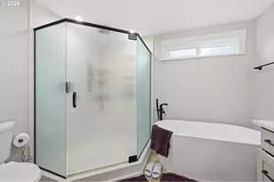 1440 Amberland Ave, Eugene, OR 97401 - Photo 23