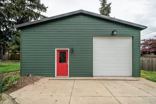 1901 Minda Dr, Eugene, OR 97401 - Photo 33